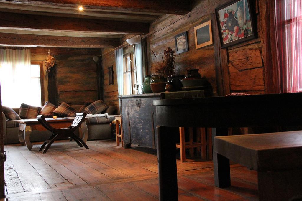 Chill Inn แบร์นาติ ภายนอก รูปภาพ