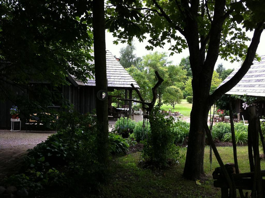 Chill Inn แบร์นาติ ภายนอก รูปภาพ