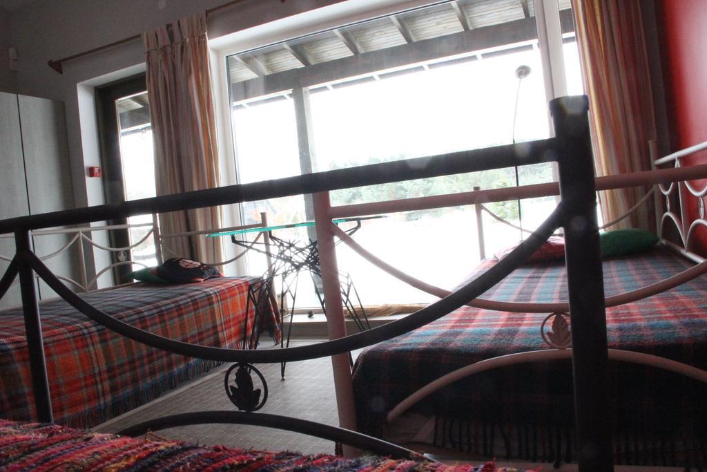Chill Inn แบร์นาติ ภายนอก รูปภาพ